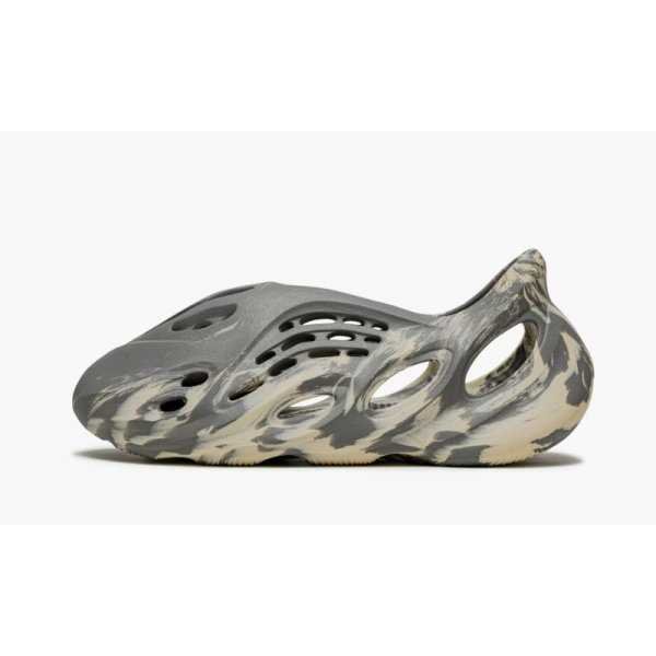 Adidas Yeezy Foam RNNR MXT Moon Gray